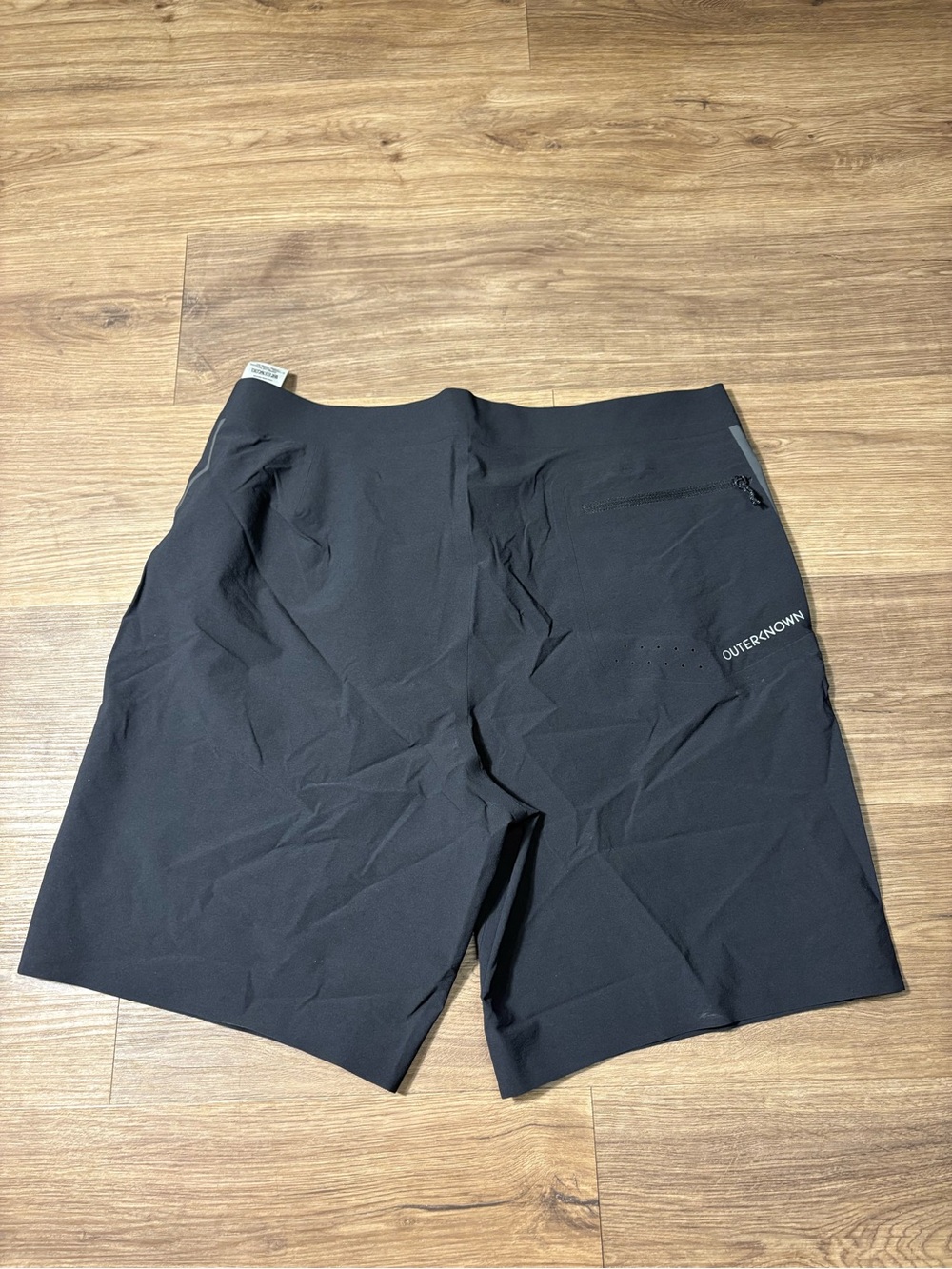 Men’s Outerknown Apex Evolution Trunks Size 33 - Picture 4 of 4